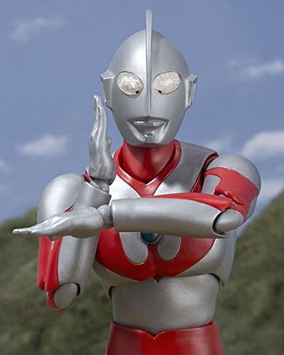 TAMASHII NATIONS Bandai S.H. Figuarts Ultraman Action Figure