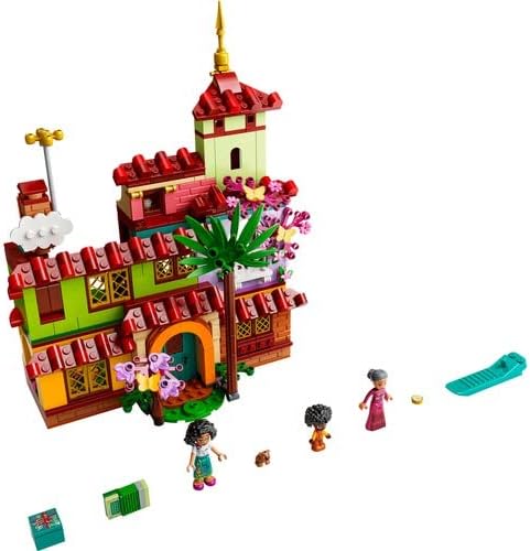 LEGO Disney Princess Madriggal House 43202