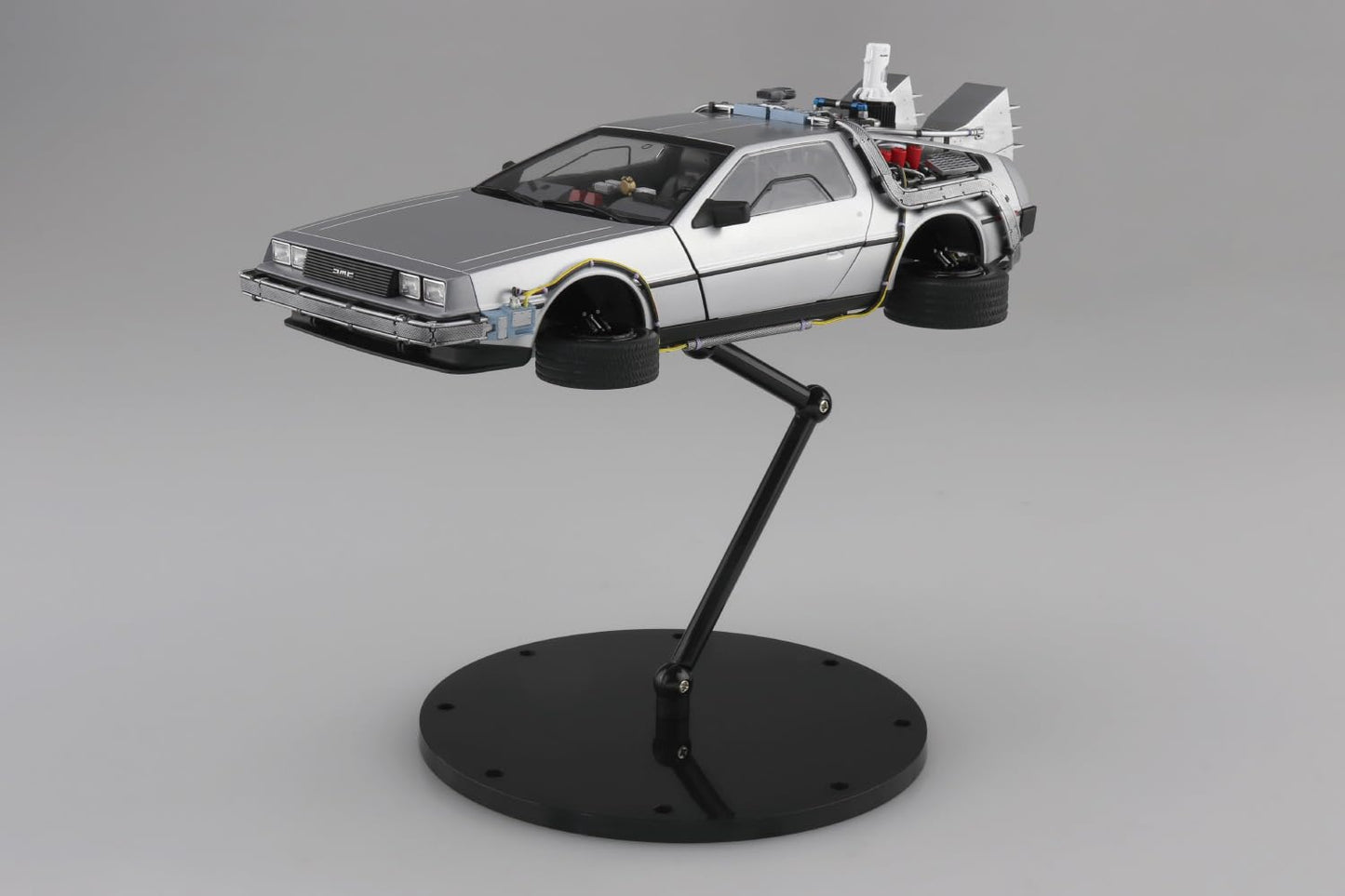 Aoshima Bunka Kyozai Movie Mecha No.BT-02 Back to the Future Part II Time Machine, 1/24 Scale Plastic Model (Automotive)