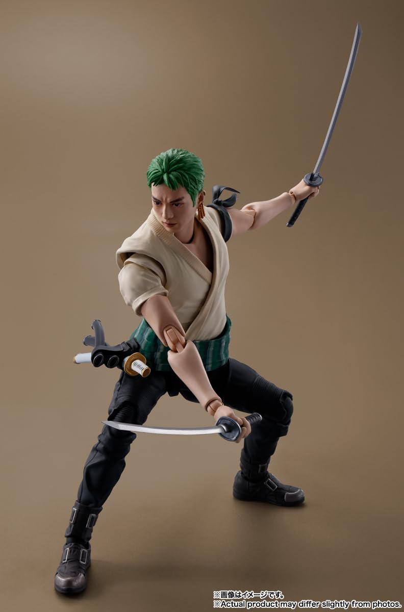 TAMASHII NATIONS - A Netflix Series: One Piece - Roronoa Zoro, Bandai Spirits S.H.Figuarts Action Figure