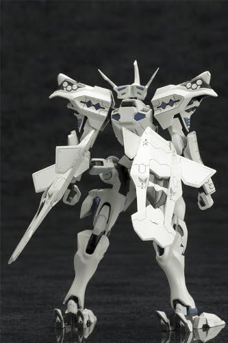 Kotobukiya Muv-Luv Alternative 1/144 TAKEMIKADUCHI Type-00A 1/144 Plastic Model kit