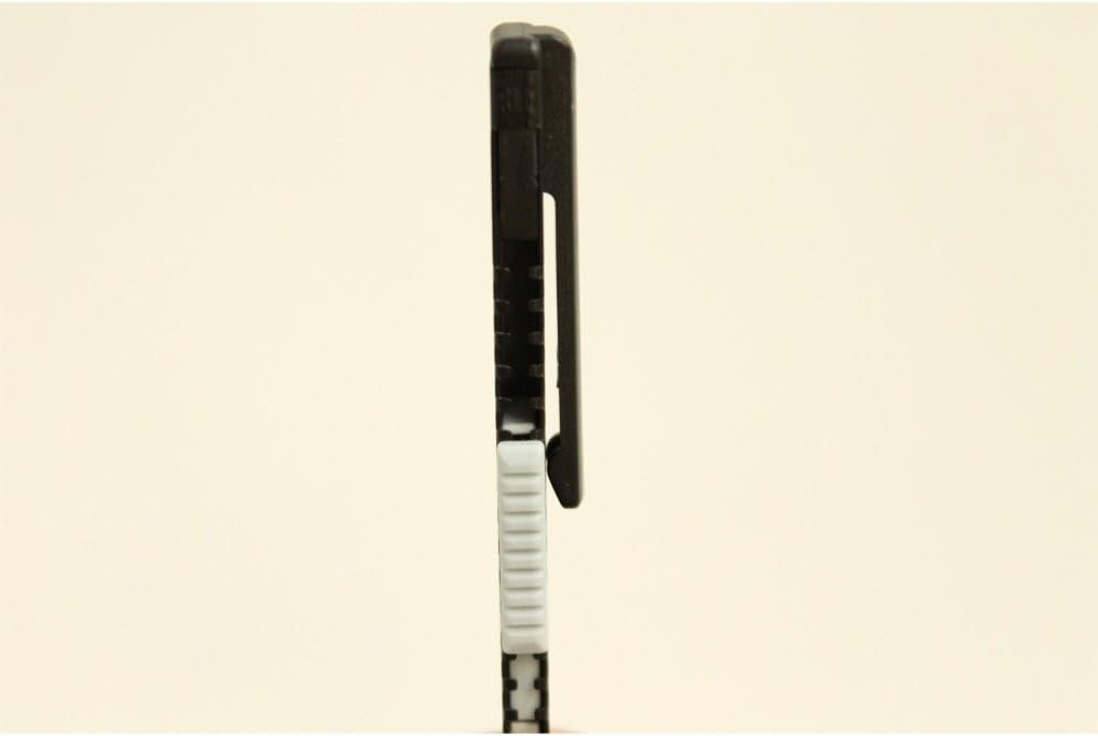 Pentel ZE31-A Rectangle Holder Eraser, Click Eraser, Product Size: 0.5 x 0.3 x 4.8 inches (14 x 8 x 122 mm), 0.3 oz (9 g), Black