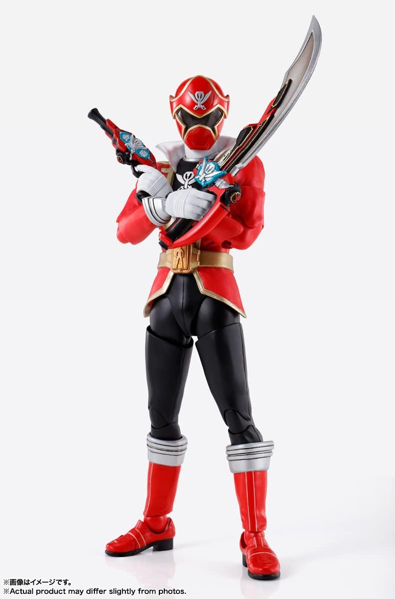 BANDAI NAMCO Entertainment S.H. Figuarts (Shinkocchou Seihou) Pirate Sentai Gokai Red, Approx. 5.7 inches (145 mm), PVC & ABS Painted Action Figure