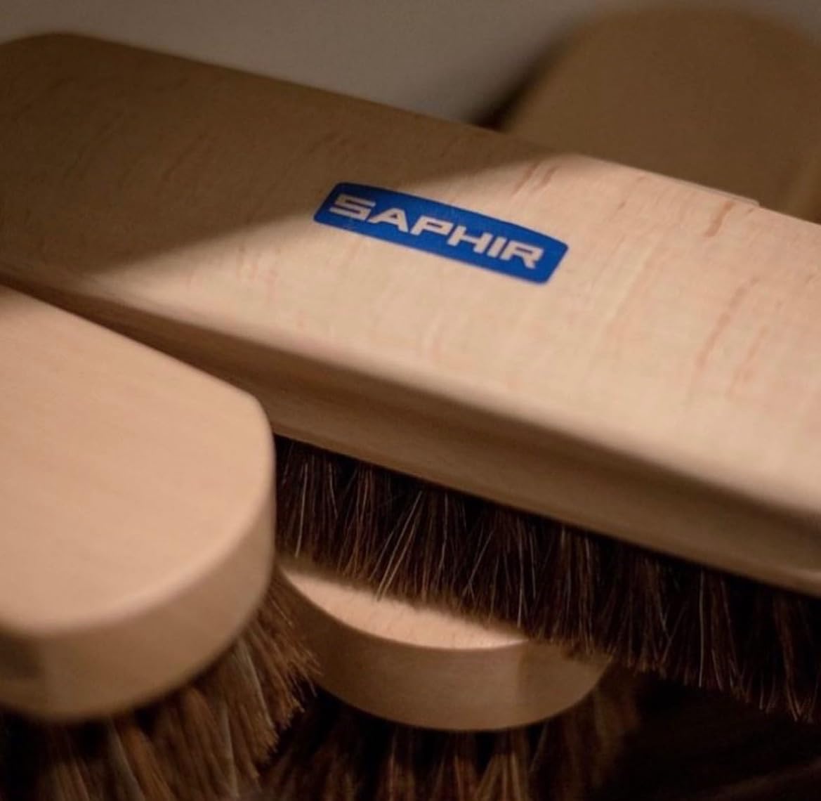 Saphir Natural Horsehair Brush - Shoe Polish Brush for Cleaning, Polishing & Buffing Leather Shoes - 7" (18cm)