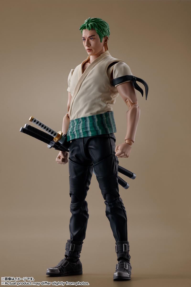 TAMASHII NATIONS - A Netflix Series: One Piece - Roronoa Zoro, Bandai Spirits S.H.Figuarts Action Figure