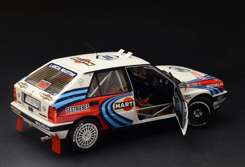 Italeri Lancia Delta HF Integral 16v 1:12 Scale