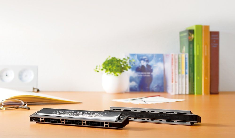 SUZUKI SU-21W G Humming High-class 21 Holes Tremolo Harmonica