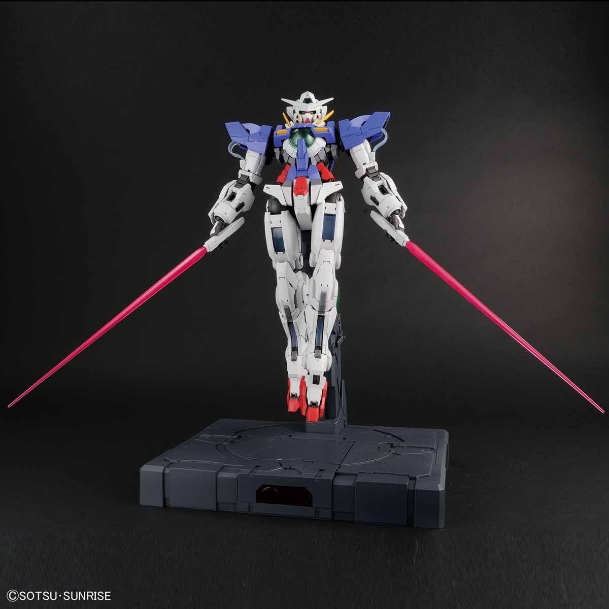 BANDAI SPIRITS PG Mobile Suit Gundam 00 (Double) Gundam Excia 1/60 Scale, Color Coded Plastic Model