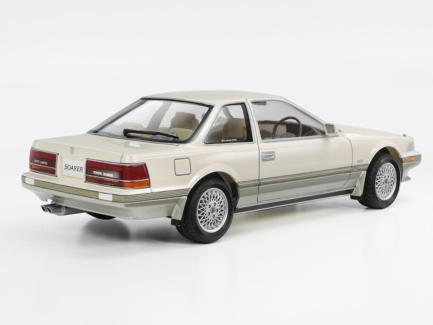 Tamiya 24064 1/24 Toyota Soarer 3.0 GT
