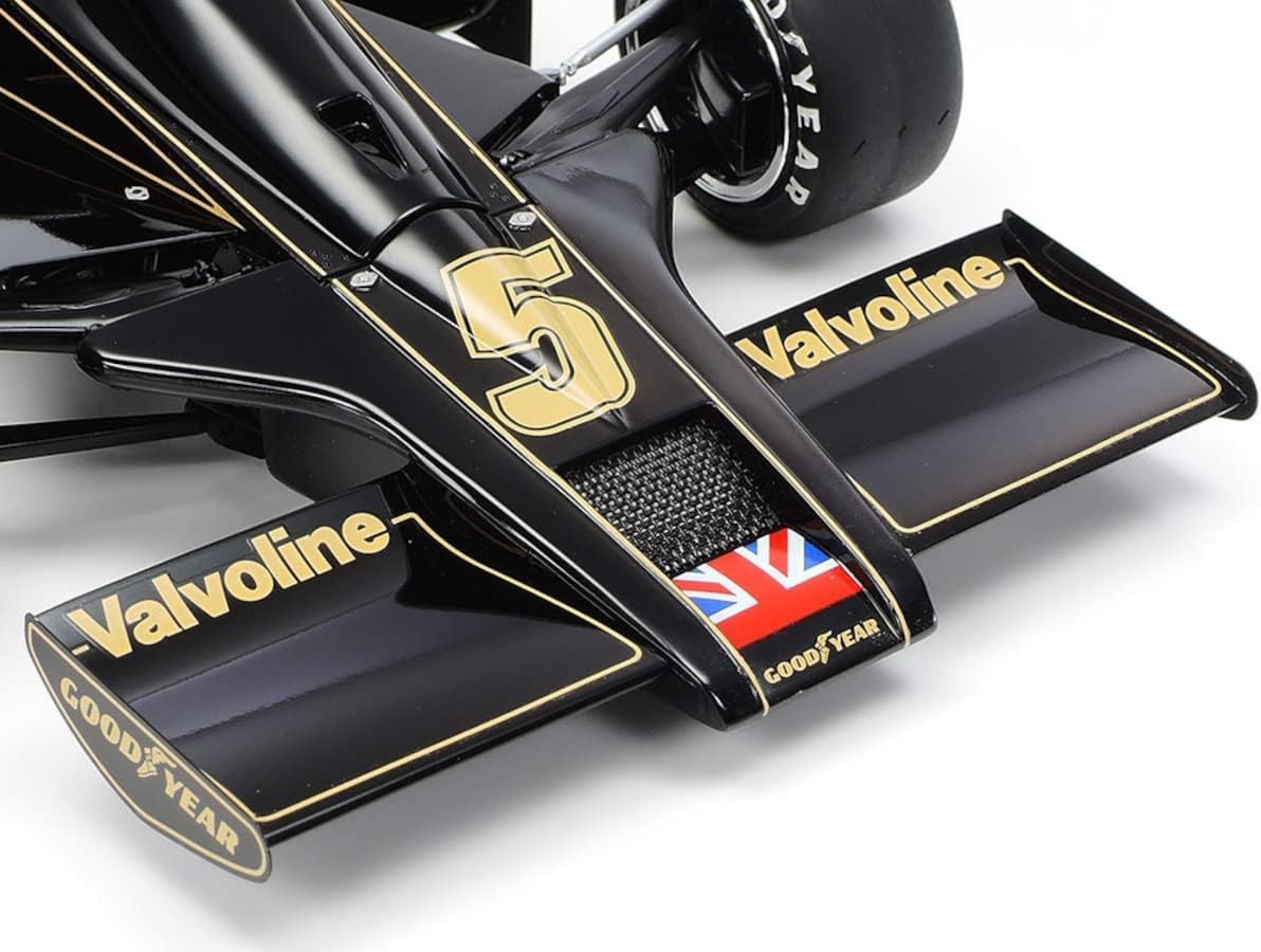 Tamiya 1/12 Lotus Type 78 Model Formula One Car Kit