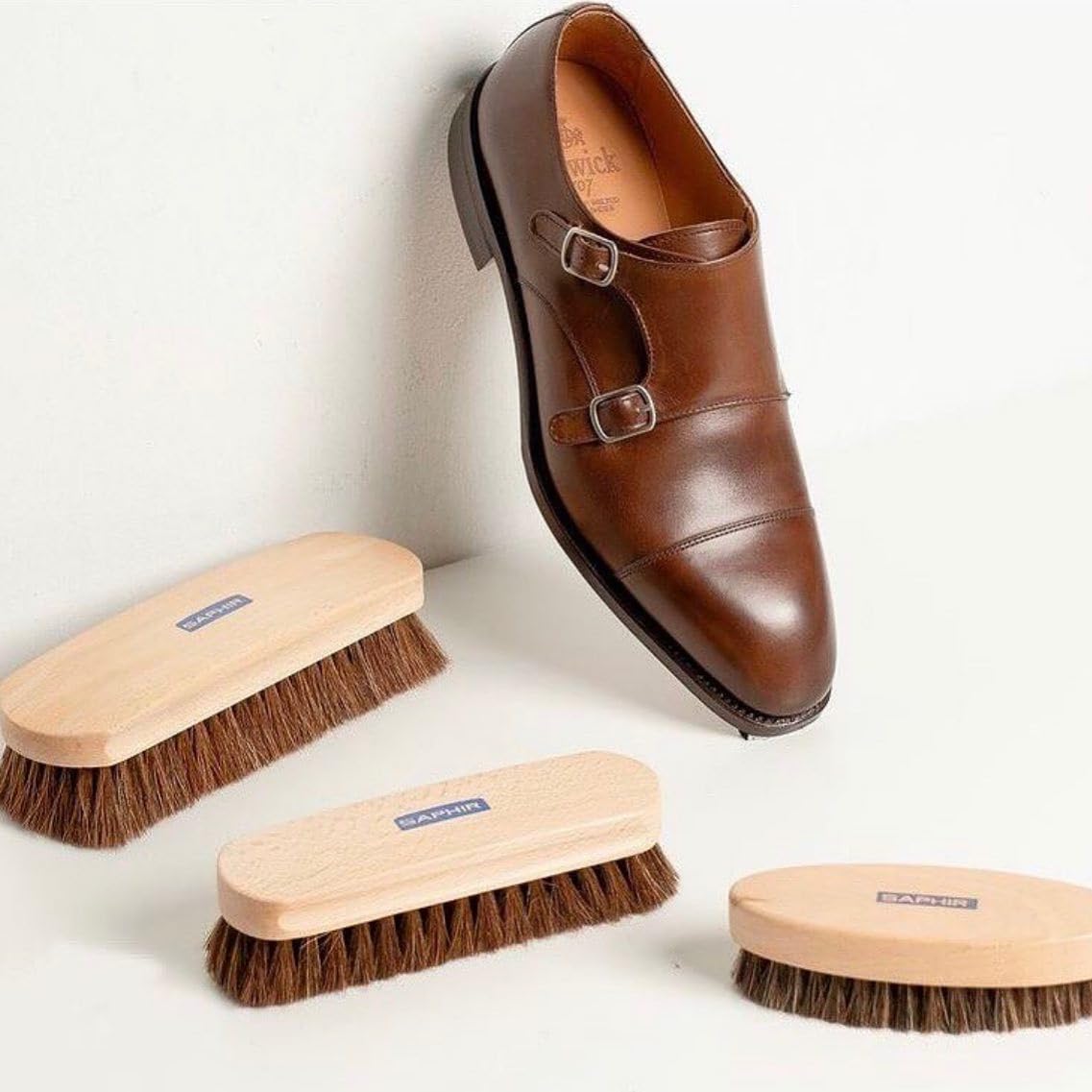 Saphir Natural Horsehair Brush - Shoe Polish Brush for Cleaning, Polishing & Buffing Leather Shoes - 7" (18cm)