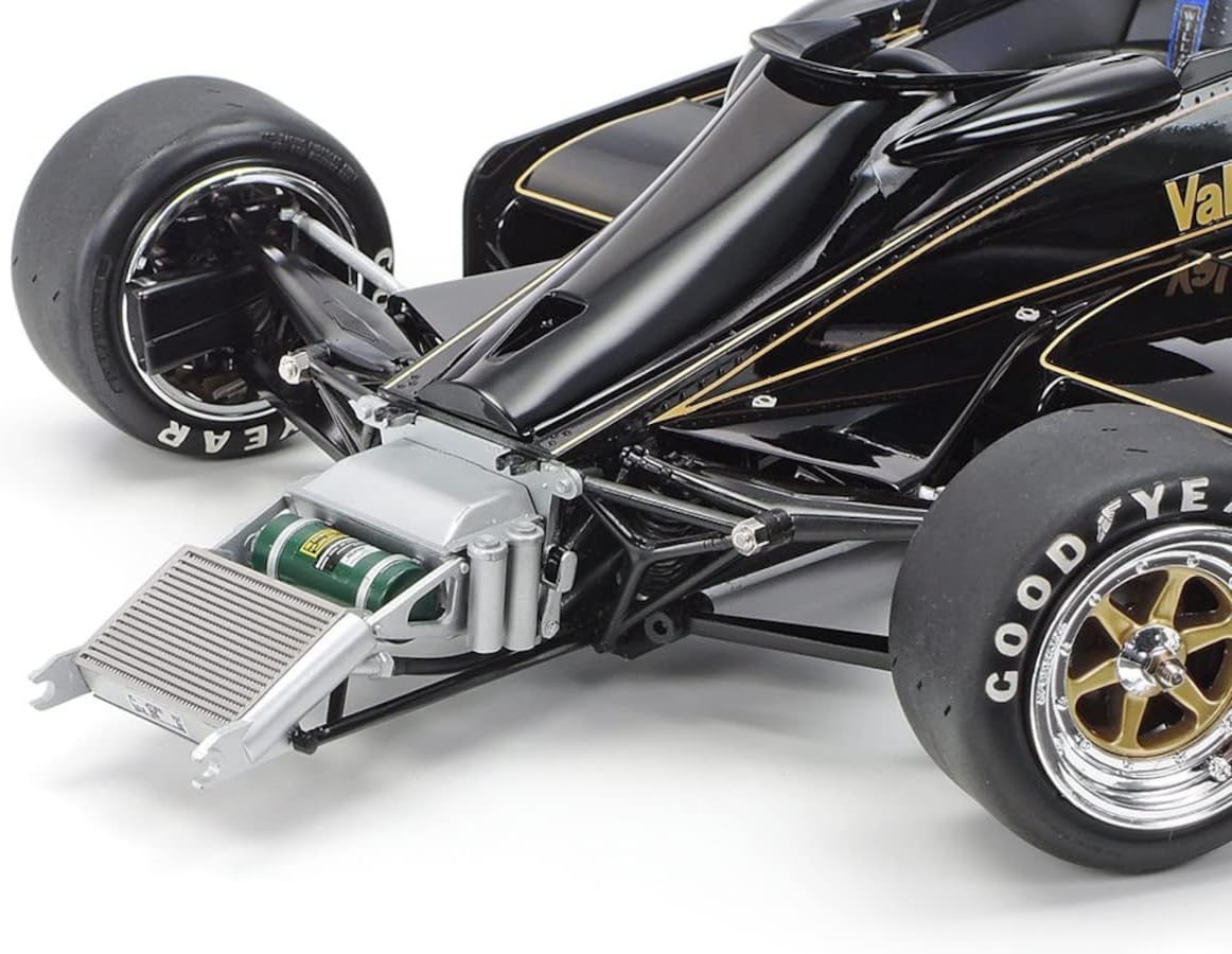 Tamiya 1/12 Lotus Type 78 Model Formula One Car Kit