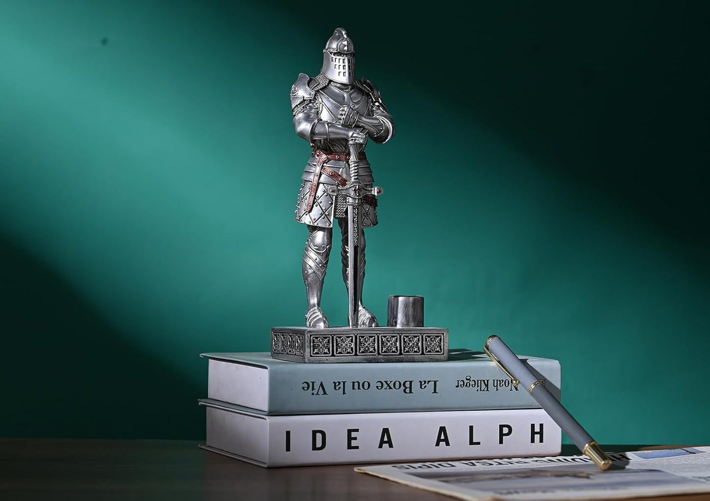 HDMbigmi King's Guard Knight Pen Stand Statue Office Pen Stand Desk Organizer For Men Top Collection as Gift 9.45 Inches (Silver)