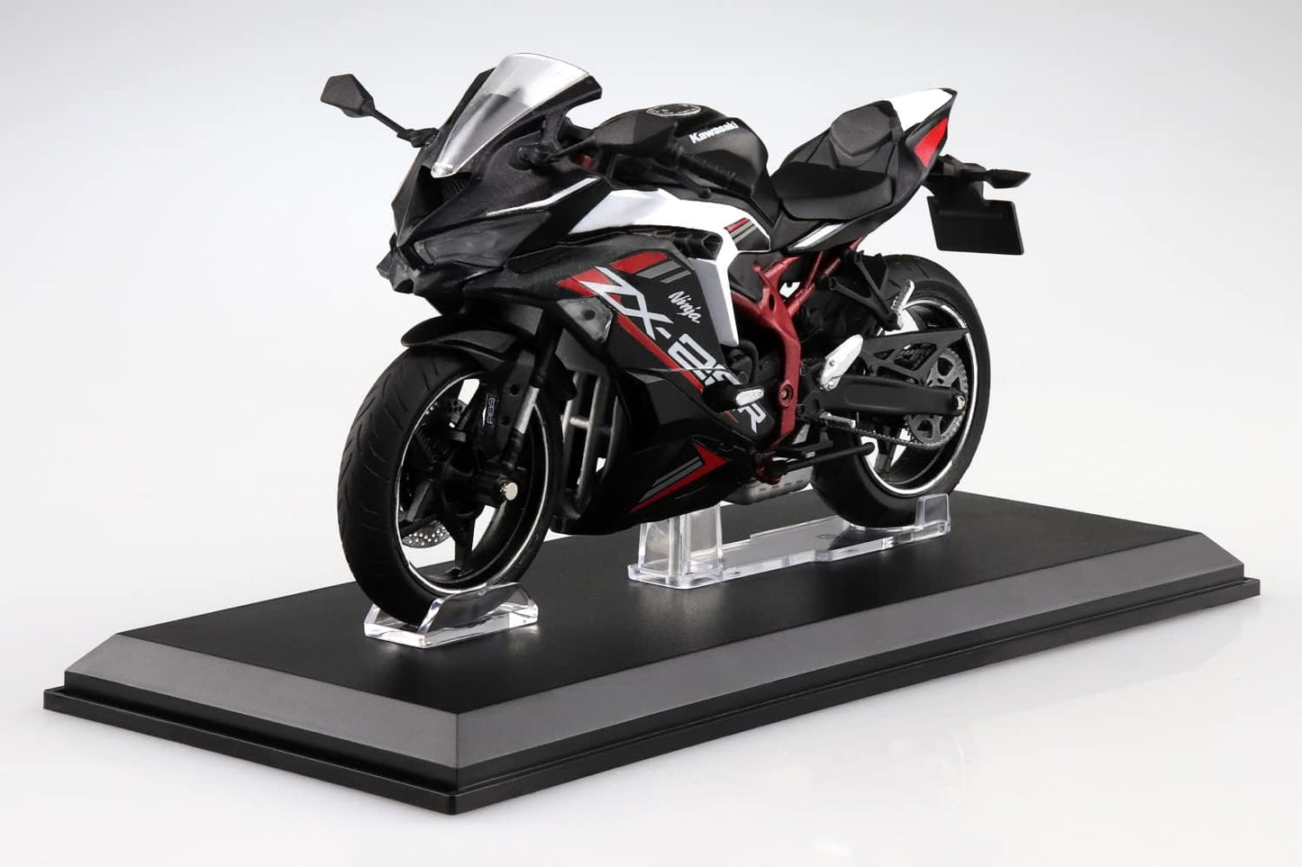 Aoshima Kawasaki Ninja ZX-25R (Black x Pearl Flat) 1:12 Scale Diecast Bike