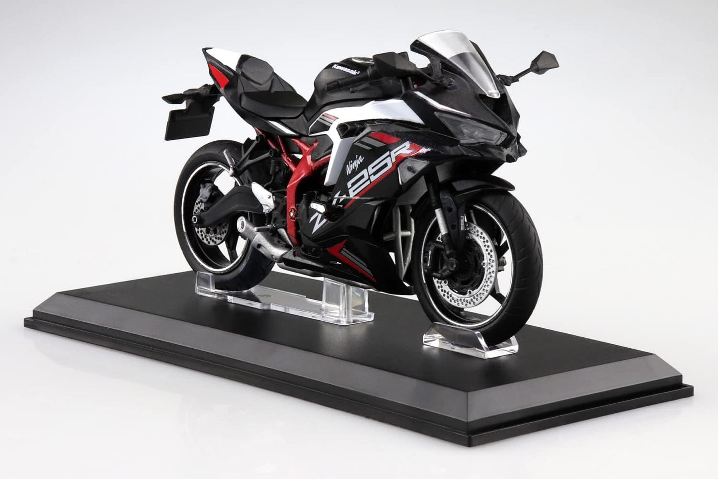 Aoshima Kawasaki Ninja ZX-25R (Black x Pearl Flat) 1:12 Scale Diecast Bike