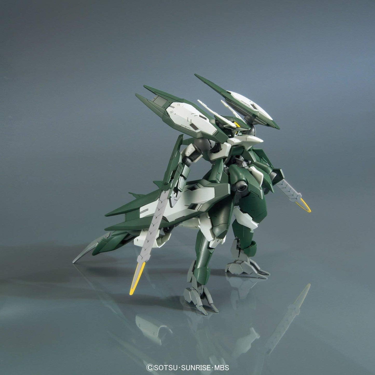 BANDAI SPIRITS HG 1/144 Gundam Model Kit: Reginlaze Julia 'Iron-Blooded Orphans'