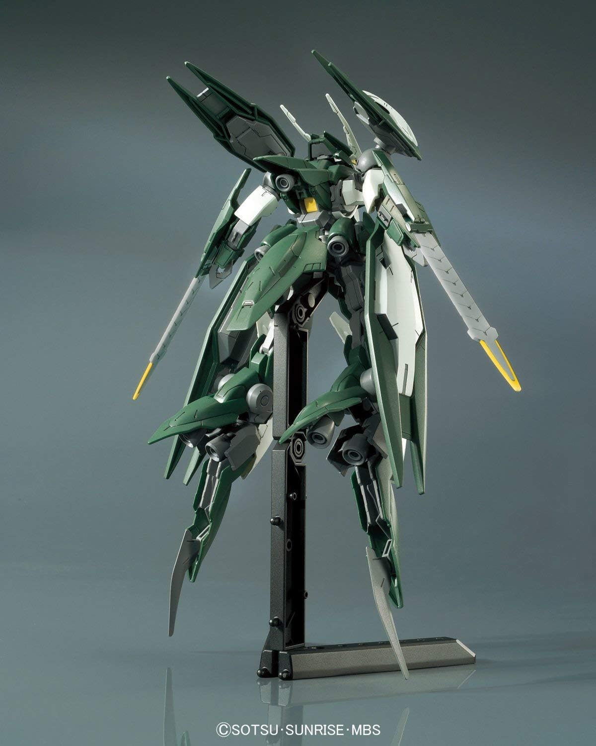 BANDAI SPIRITS HG 1/144 Gundam Model Kit: Reginlaze Julia 'Iron-Blooded Orphans'