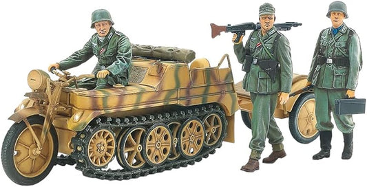 TAMIYA 35377-000 Military 35377 1:35 German Sd.Kfz.2 Kettenkrad (with Product) Faithful Replica, Model Building, Plastic Kit, Crafts, Hobby, Model Kit, Assembly, Unpainted