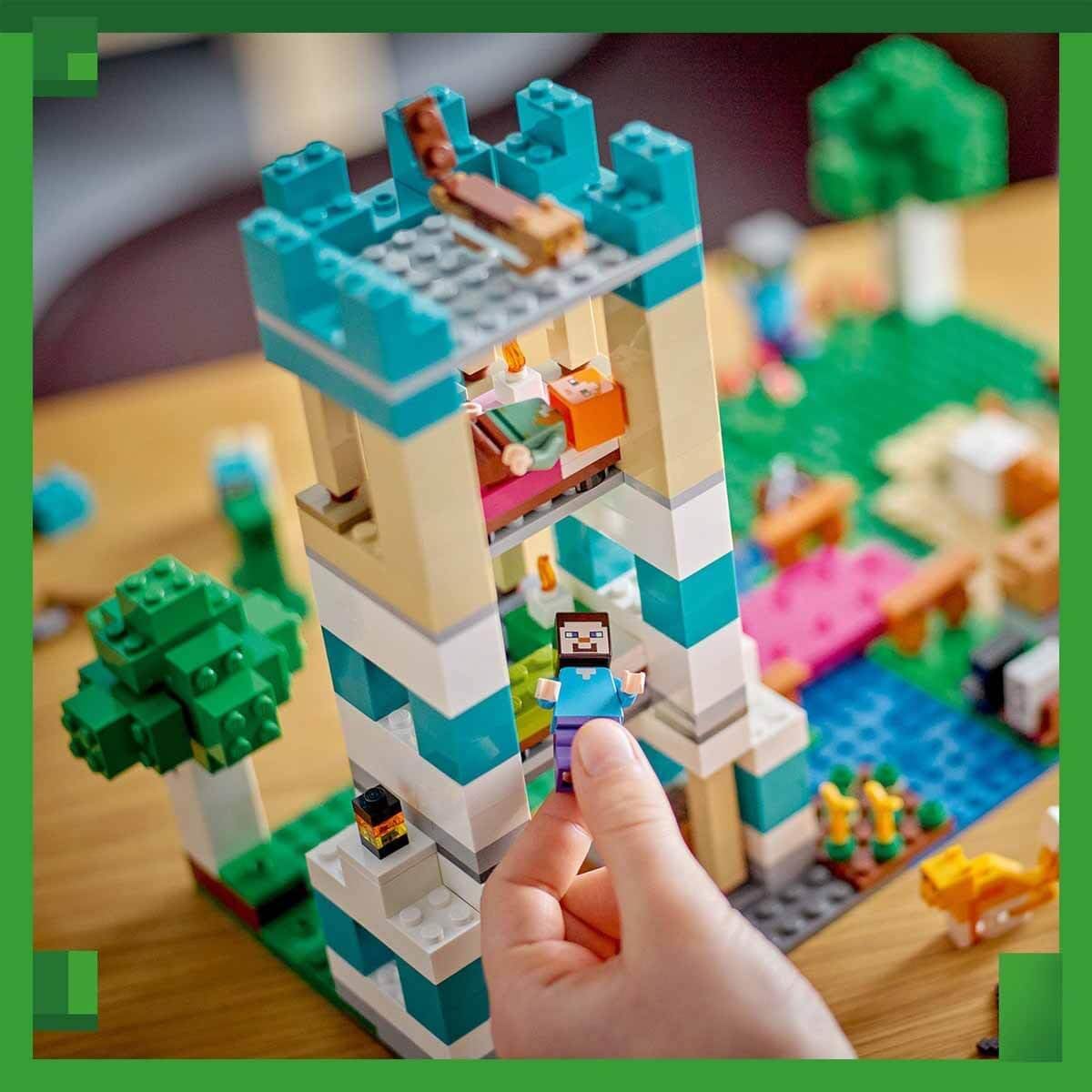 LEGO 21249 Minecraft The Building Box 4.0, Set 2in1 Build River Towers or Cat Hut, with Alex, Steve, Creeper and Zombie Mobs Figures, Toys for Kids