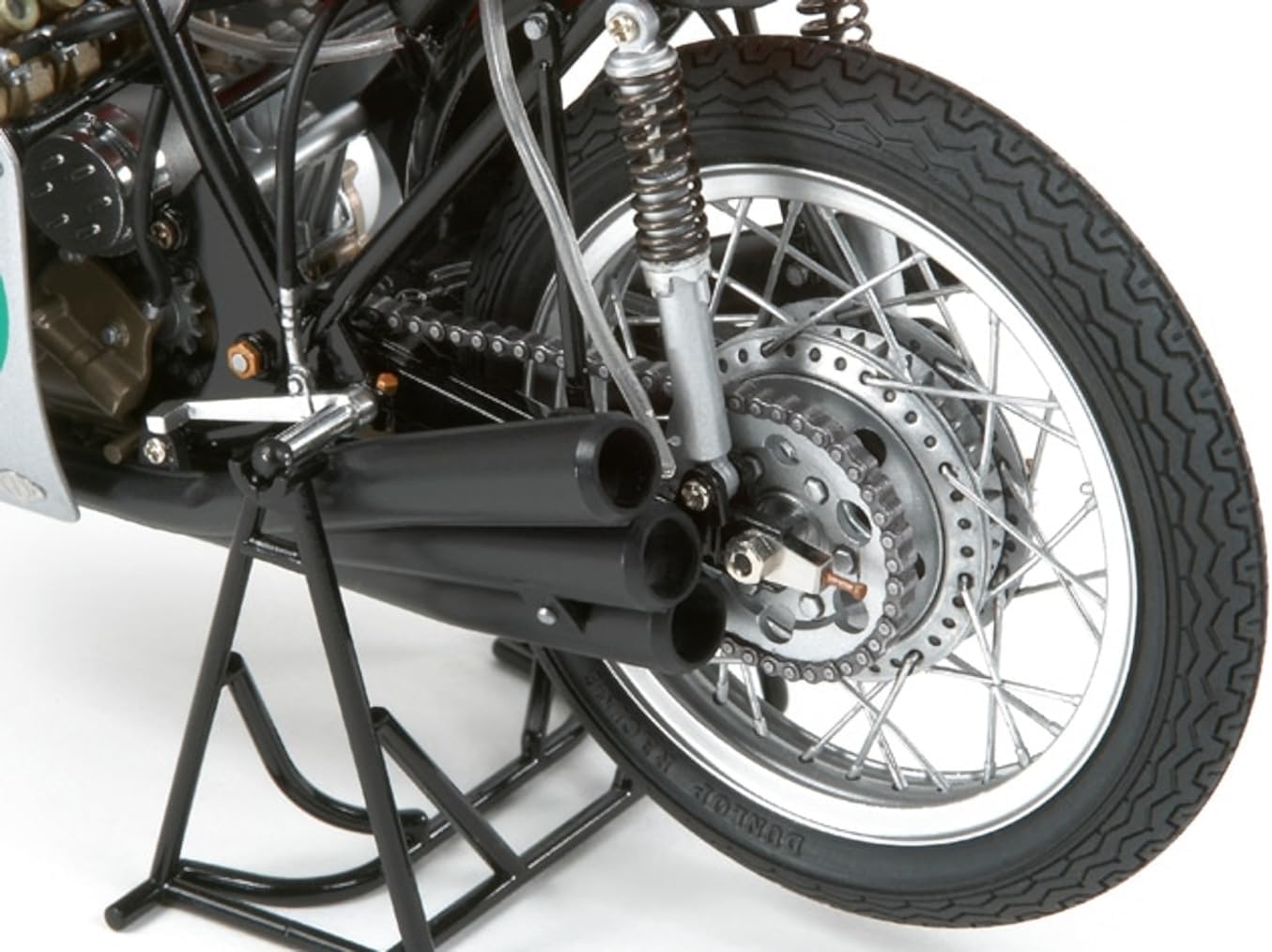 Tamiya Honda RC166 GP Racer 1/12 Scale Model Kit – Motorcycle Collectible