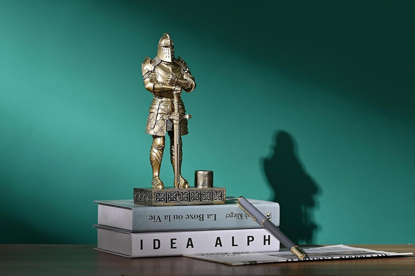 HDMbigmi King's Guard Knight Pen Stand Statue Office Pen Stand Desk Organizer for Men Top Collection as Gift 9.45 Inches (Bronze)