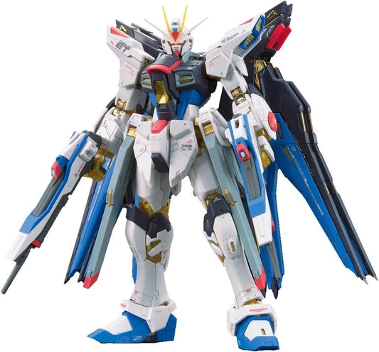 #14 Strike Freedom Gundam Gundam Seed Destiny, Bandai RG 1/144 - Model Kit