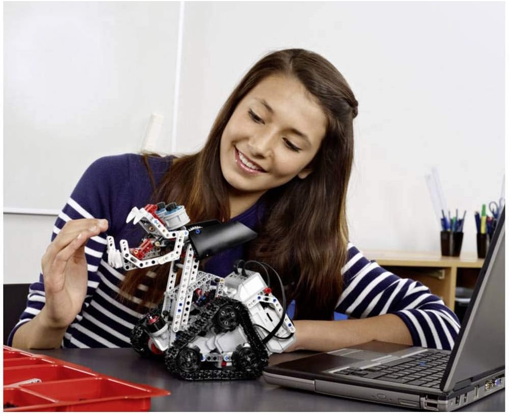 LEGO Ev3 Expansion Set 45560 - New