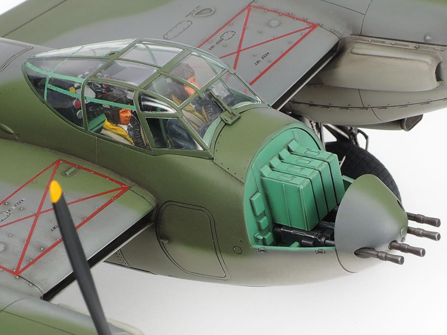 Tamiya Mosquito FB Mk.VI/NF Mk.II 1/72 Scale WWII Aircraft Model Kit