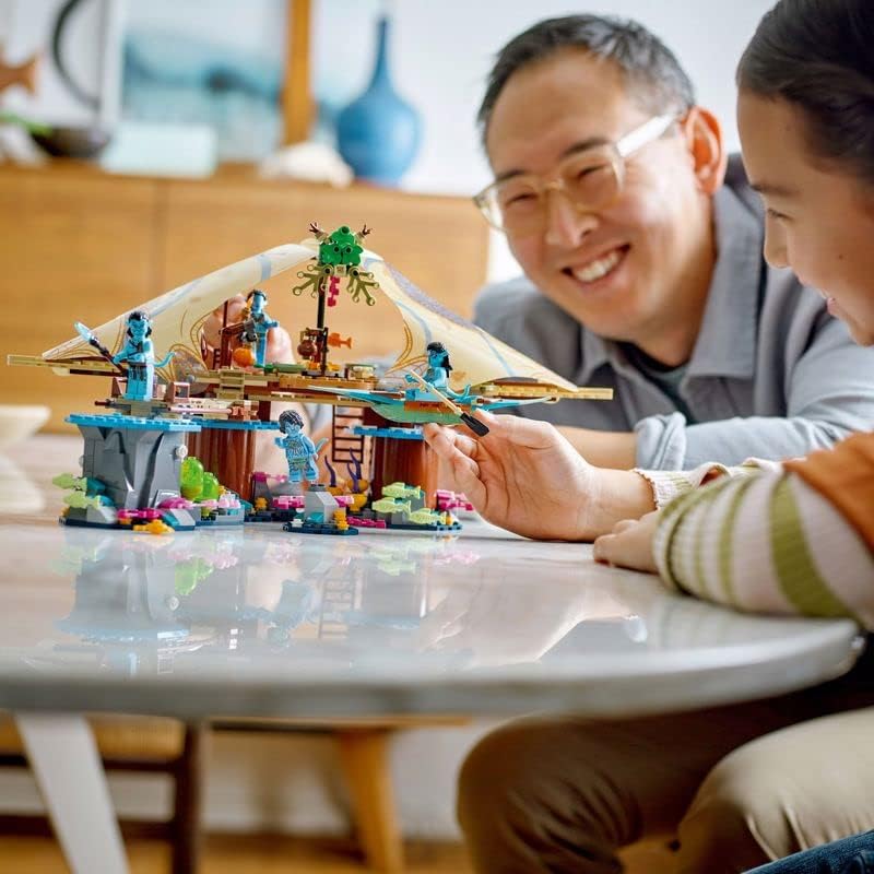 Lego Avatar: The Way of Water Metkayina Reef Home 75578, Building Toy Set with Village, Canoe, Pandora Scenes, Neytiri and Tonowari Minifigures, Movie Set