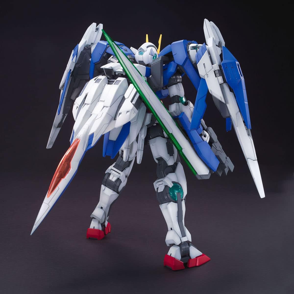 BANDAI SPIRITS MG Mobile Suit Gundam 00 Double O 1/100 Scale Color Coded Plastic Model 166707