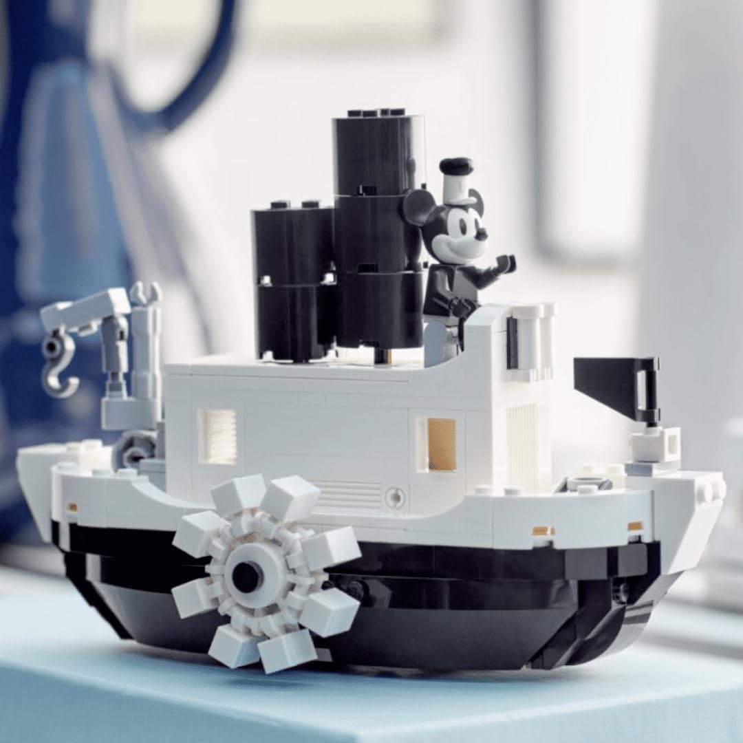 LEGO Mini Steamboat Willie GWP Exclusive (40659, 424pcs)