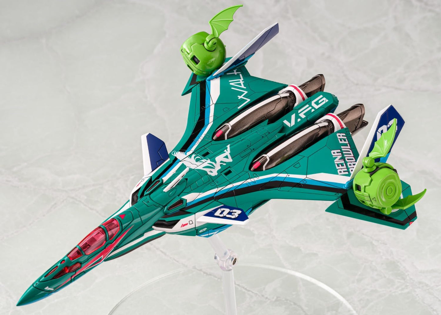 Aoshima Macross Delta: Reina Variable Fighter Girls Model Kit