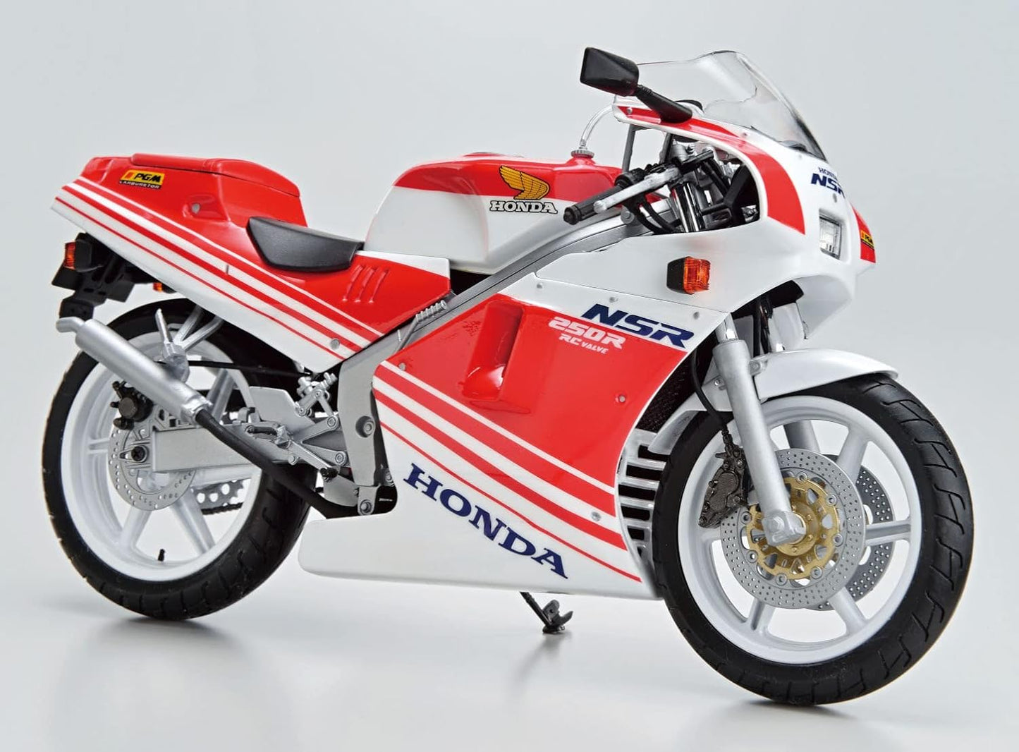 Aoshima Bunka Kyozai 1/12 The Bike Series No. 8 Honda MC18 NSR250R 1988 Plastic Model, Molded Color