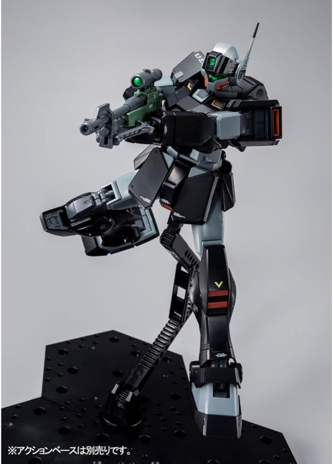 Bandai MG 1/100 RGM-79SP Lydo Wolf's GM Sniper II Model kit