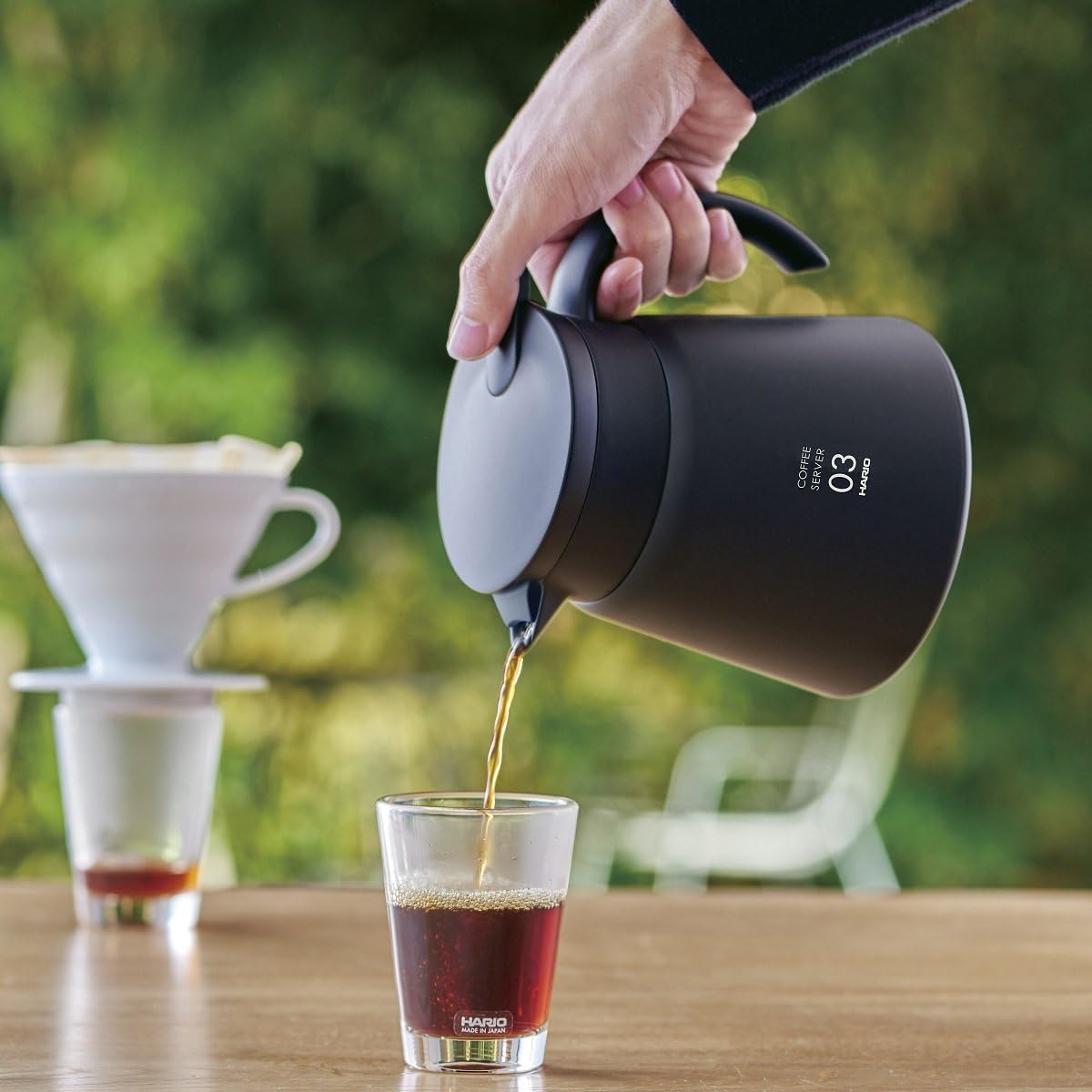 Hario V60 Insulated Metal Server, 800ml, Black