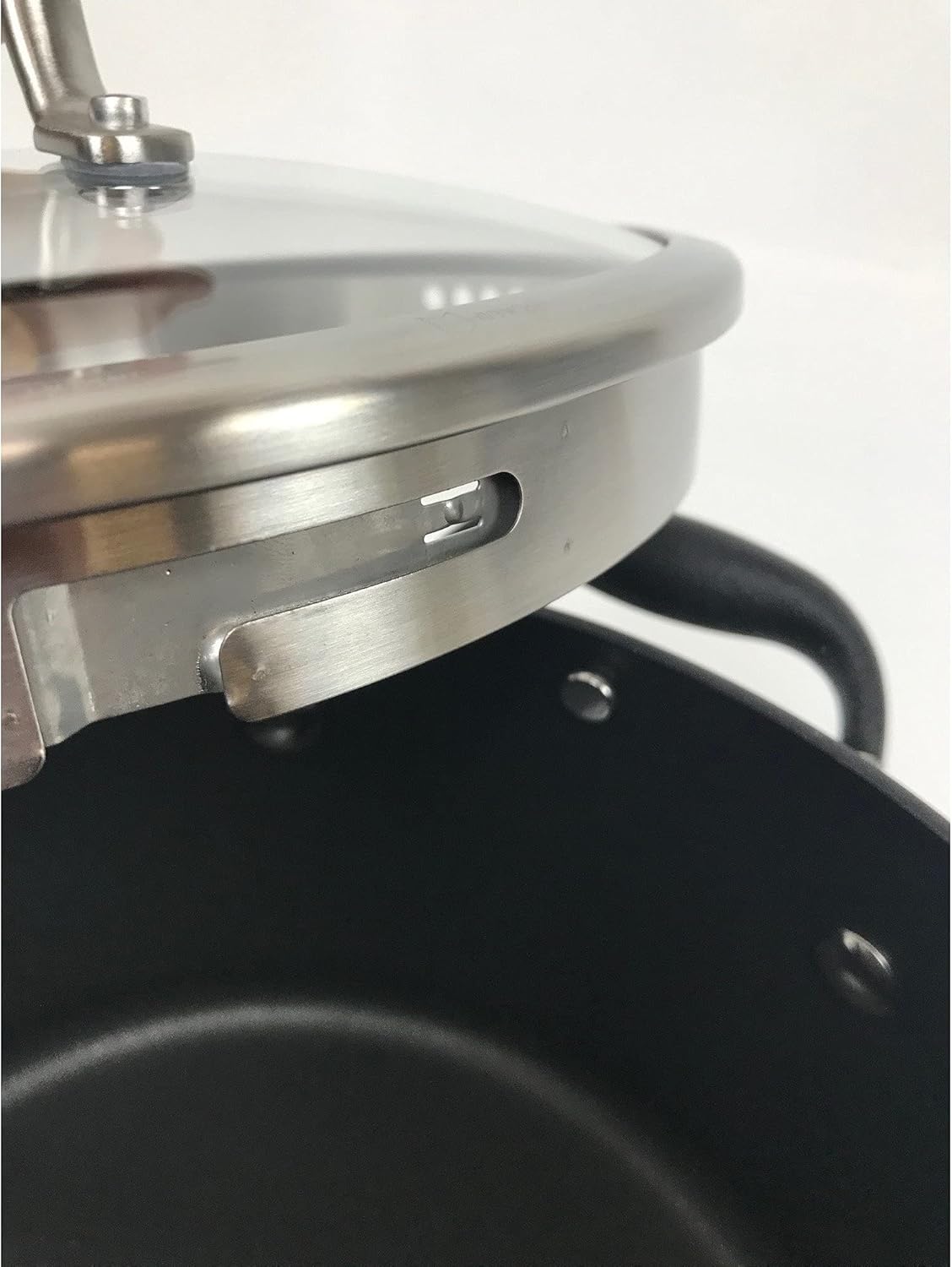 Anolon Advanced Hard Anodized Nonstick Stock Pot/Stockpot with Straining and Lid, 6 Quart, Bronze Brown