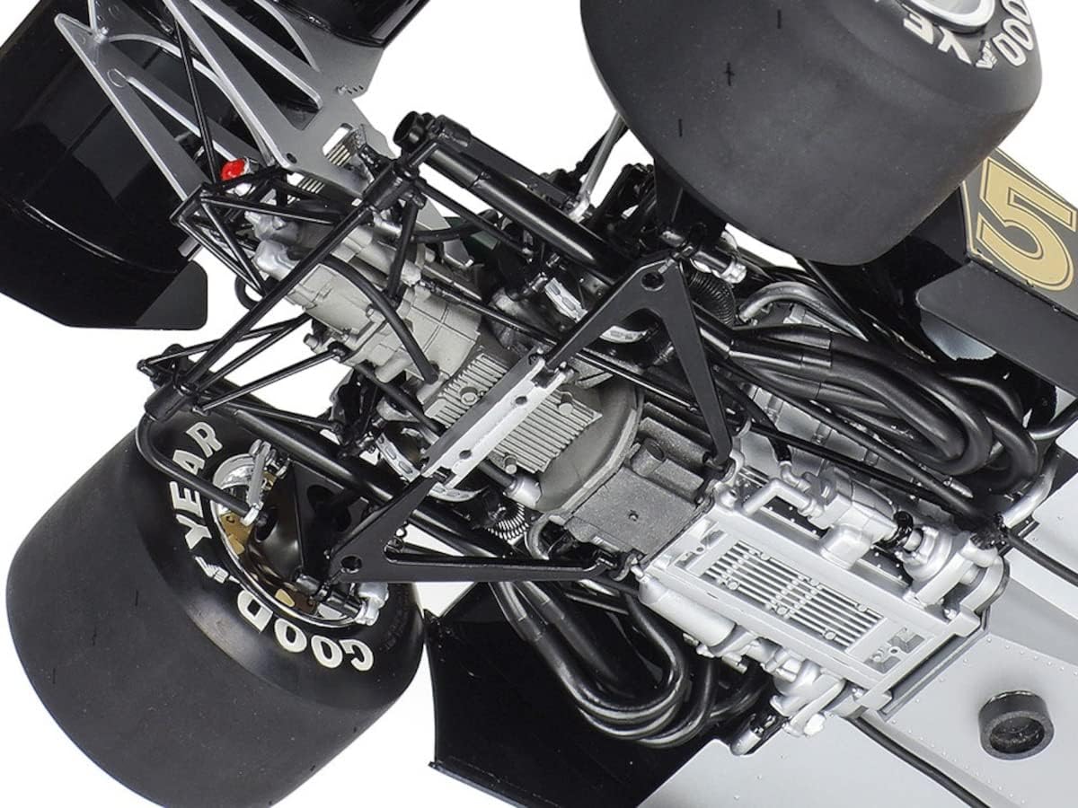 Tamiya 1/12 Lotus Type 78 Model Formula One Car Kit