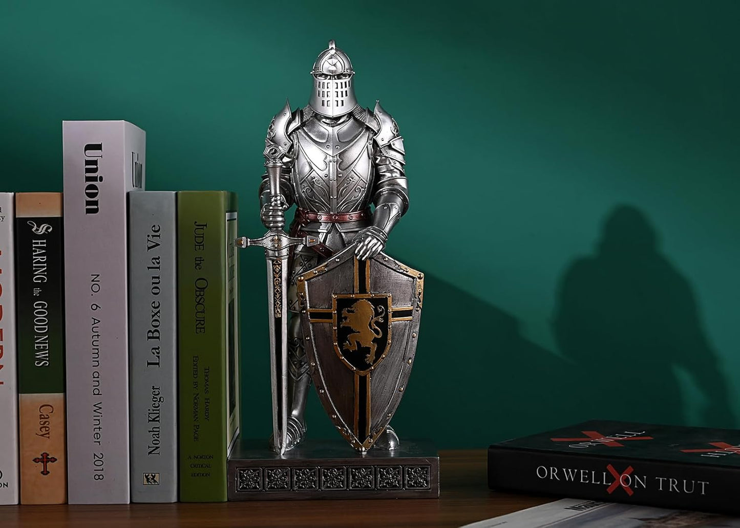HDMbigmi King's Guard Knight with Shield Desktop Accessories Statue Medieval Knight Ornament Paperweight for Office and Home Top Collection as Gift 12.60 Inch (Silver)