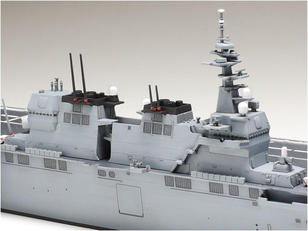 Tamiya 1 700 Aircraft Carrier DDV192 Ibuki
