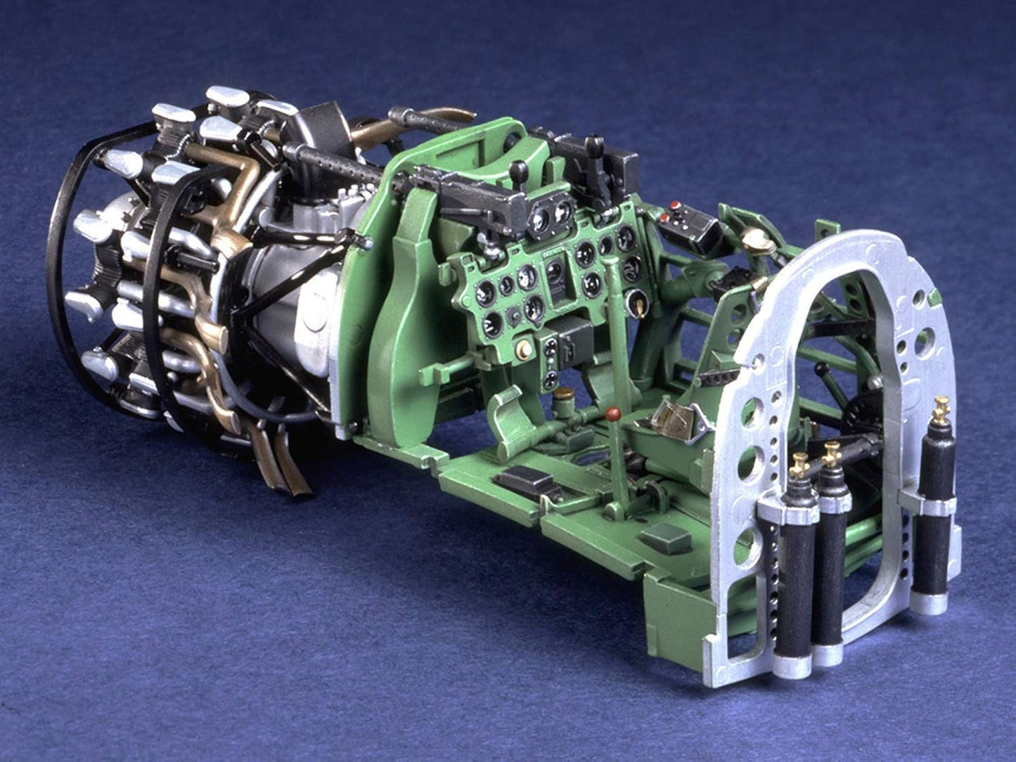 Tamiya 60318 1/32 Mitsubishi A6M5 Zero Fighter Plastic Model Airplane Kit