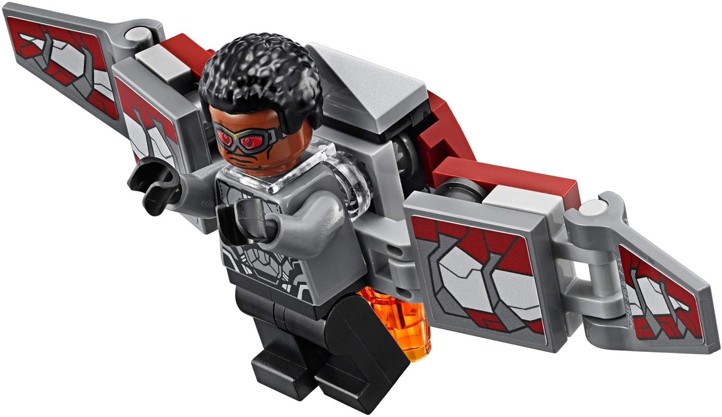 Lego 76104 Marvel Avengers The Hulkbuster Smash-Up, Bruce Banner, Falcon, Proxima Midnight & Outrider, Wakanda Defence Playset