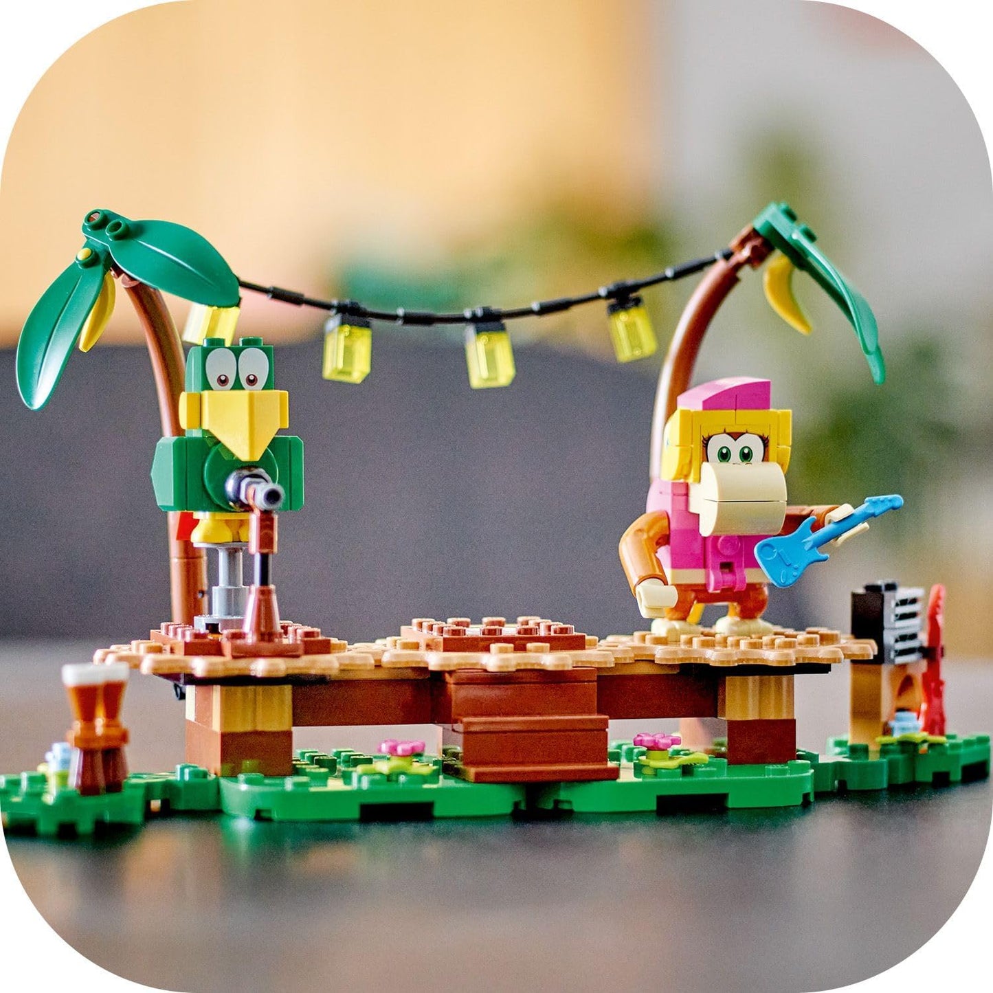 LEGO 71421 Super Mario Expansion Set: Jalleo in the Jungle with Dixie Kong with Dixie Kong Figures and Squawks the Parrot, Construction Toy to Combine with Starter Pack