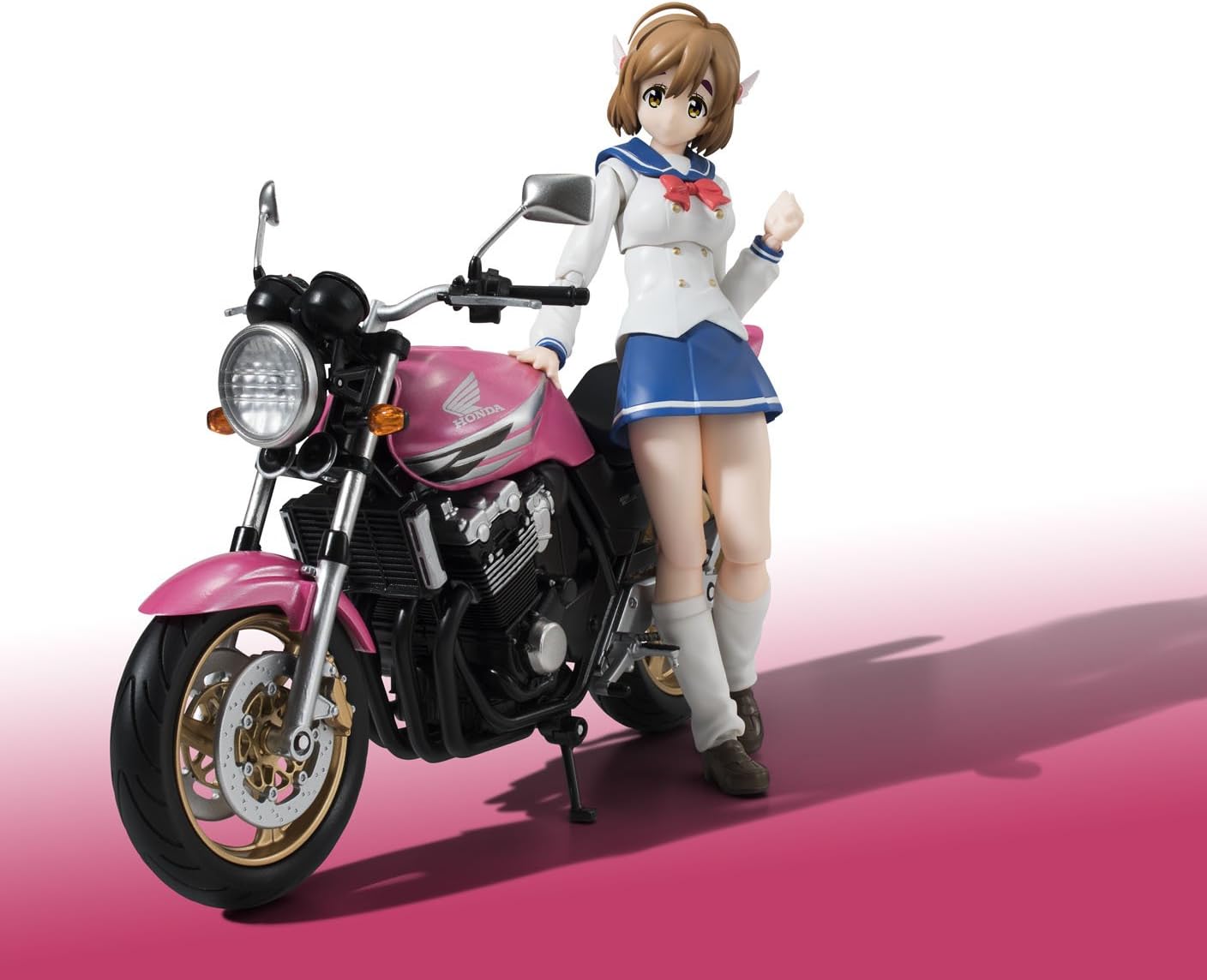 Bandai Tamashii Nations S.H. Figuarts Hane Sakura (Uniform) & CB400 Super Four "Bakuon!!" Action Figure