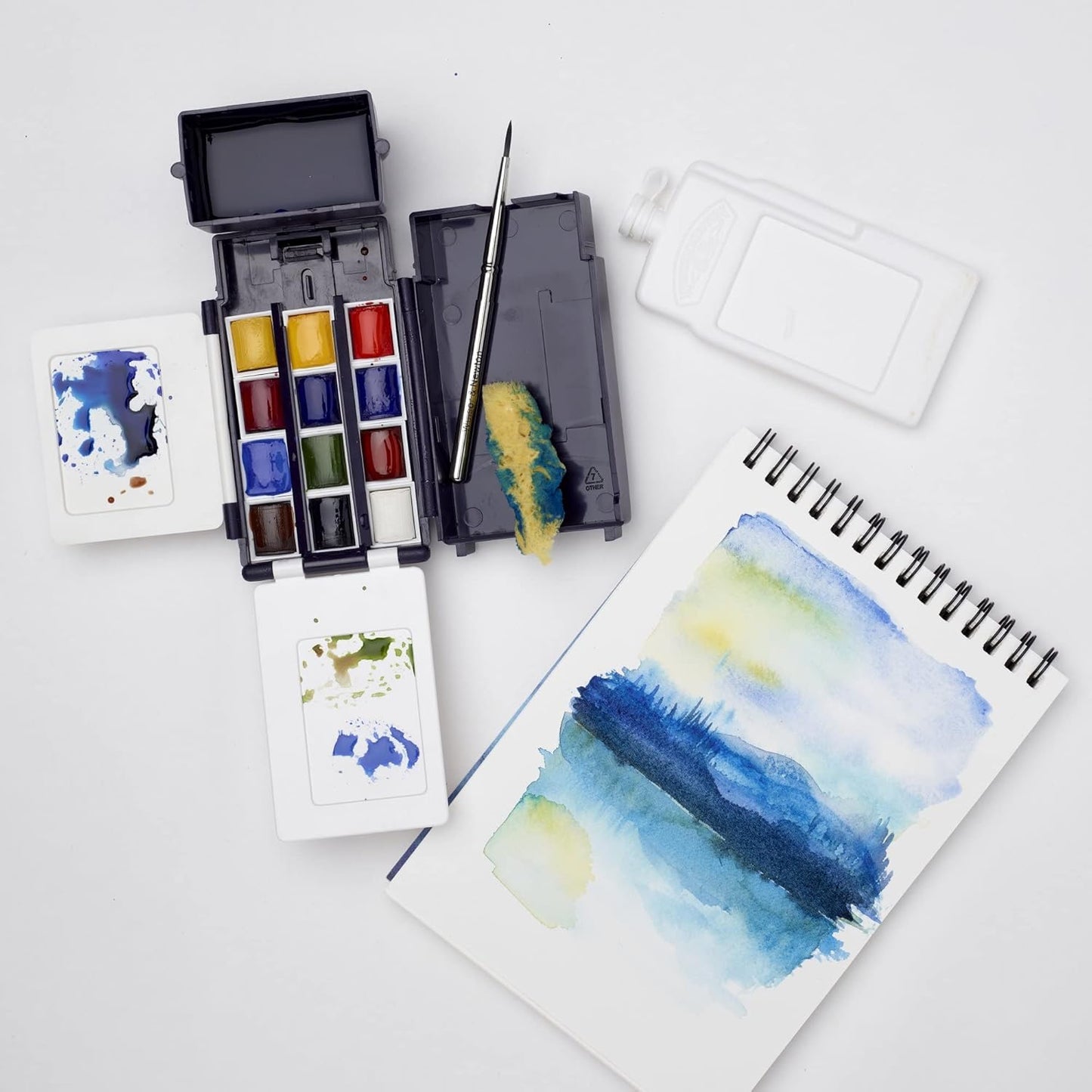 Winsor & Newton Cotman Watercolor Paint Set, Field Pocket Set, 12 Half Pan w/ Brush, Sponge, Bottle