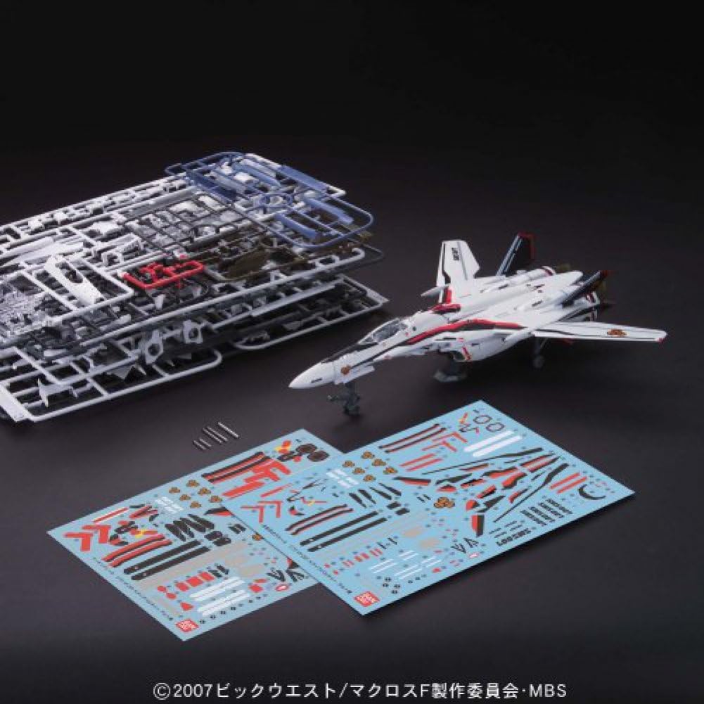 Bandai Macross Transformable Model Kit 1/72 Scale VF-25F Messiah Valkyrie Alto Custom