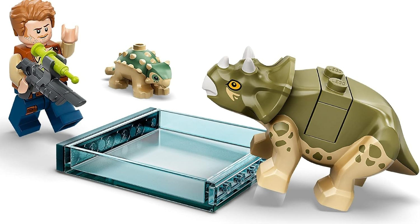 LEGO 75939 Jurassic World Dr. Wu's Lab: Baby Dinosaurs Breakout Toy with Owen Minifigure
