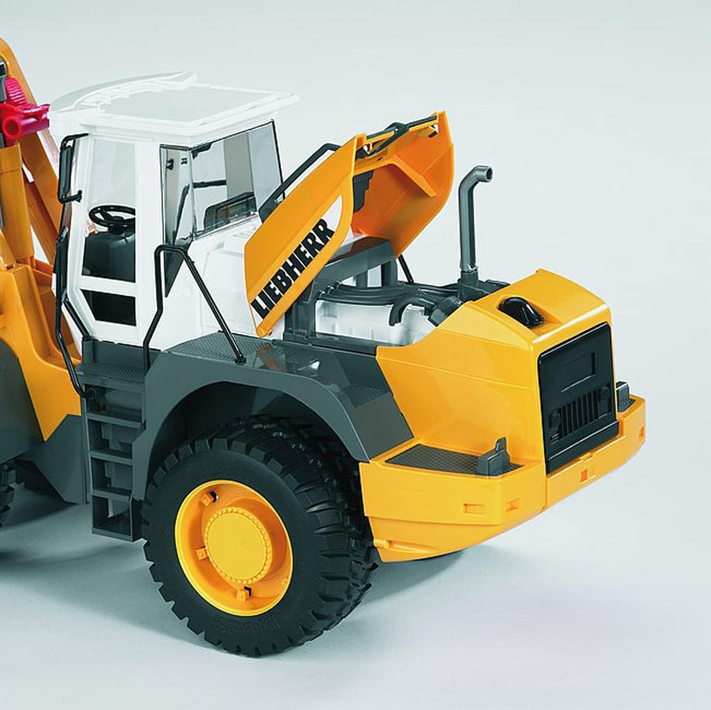 Bruder 02430 Liebherr Articulated Road Loader L 574 Toys Vehicle