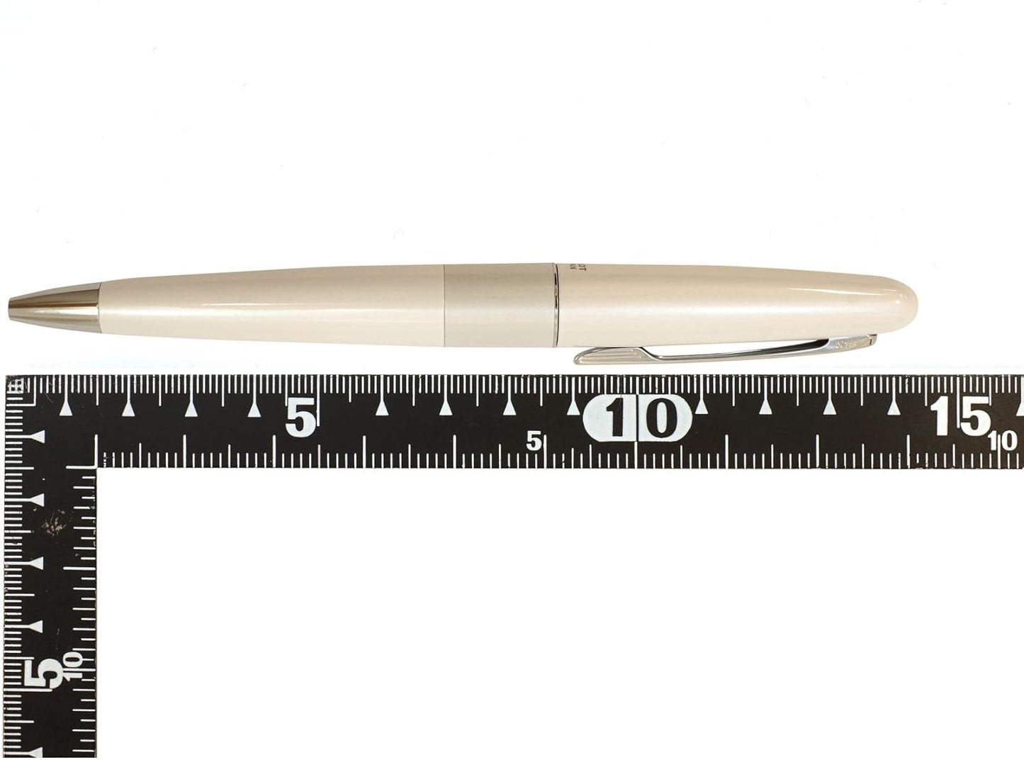 PILOT Ballpoint Pen, Cocoon BCO-150R-W, White, Product Size: 5.5 x 0.4 inches (140 x 10.0 mm), Oil-based Black Ink, 1.1 oz (30 g)