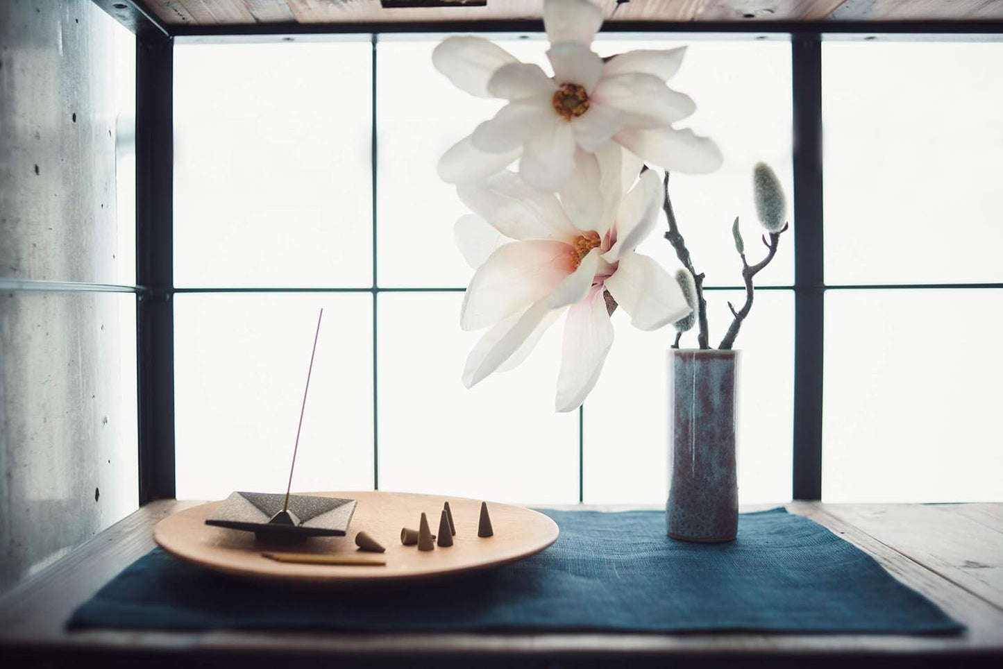 Nippon Kayuragi Incense Sticks - Sandalwood, Japanese Quality Incense