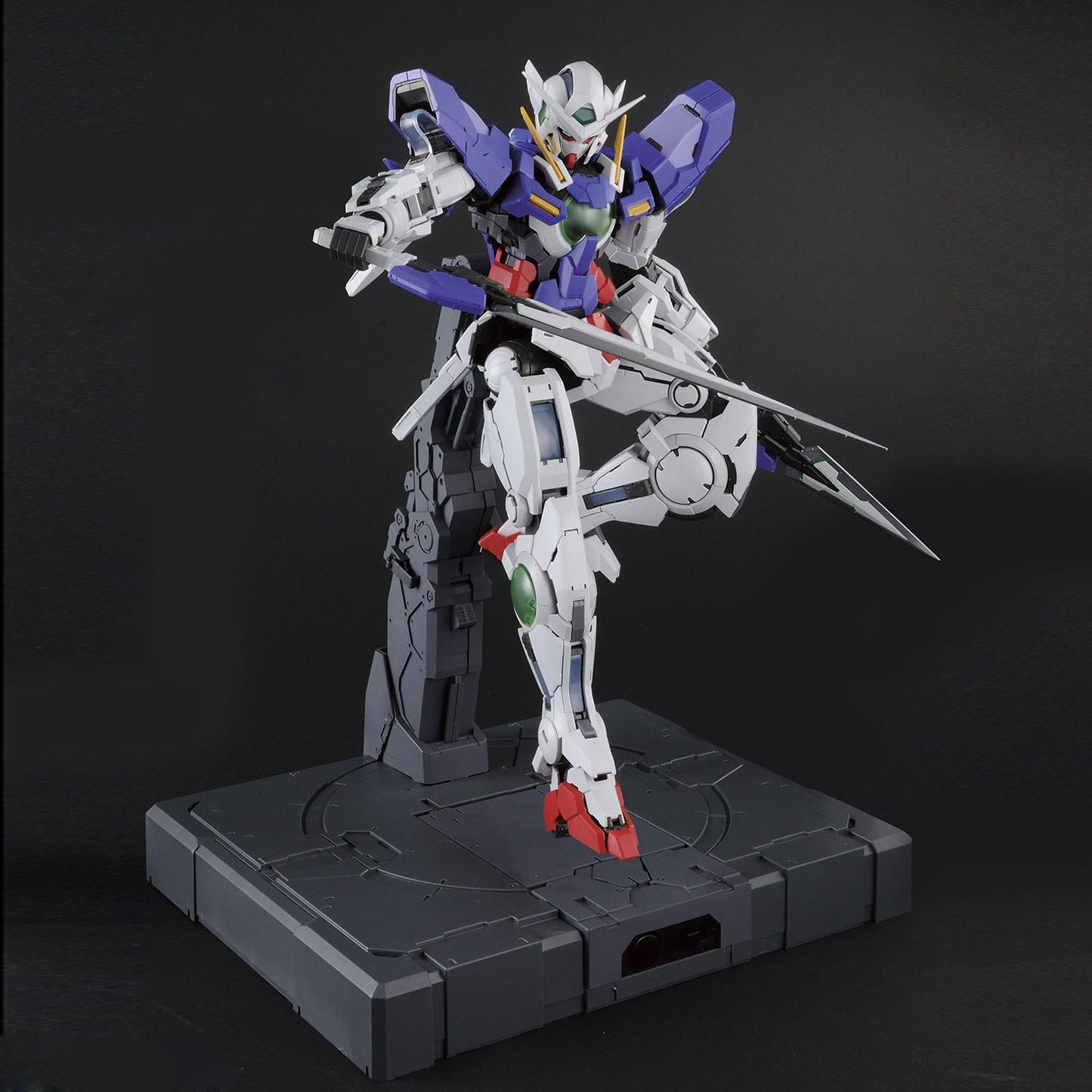BANDAI Hobby PG 1/60 GN-001 Gundam Exia Model Kit
